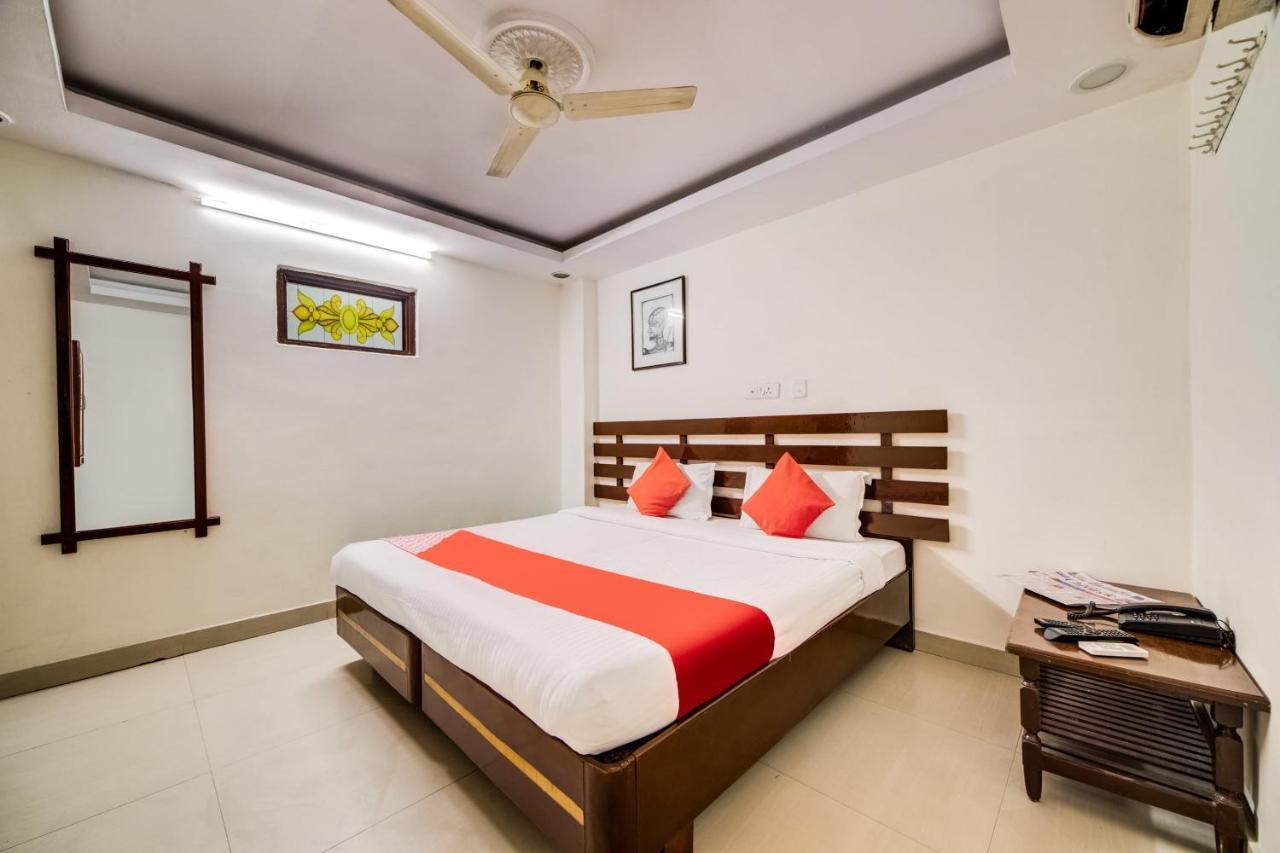 Oyo 33504 Hotel Ananda Inn Гайдарабад Екстер'єр фото