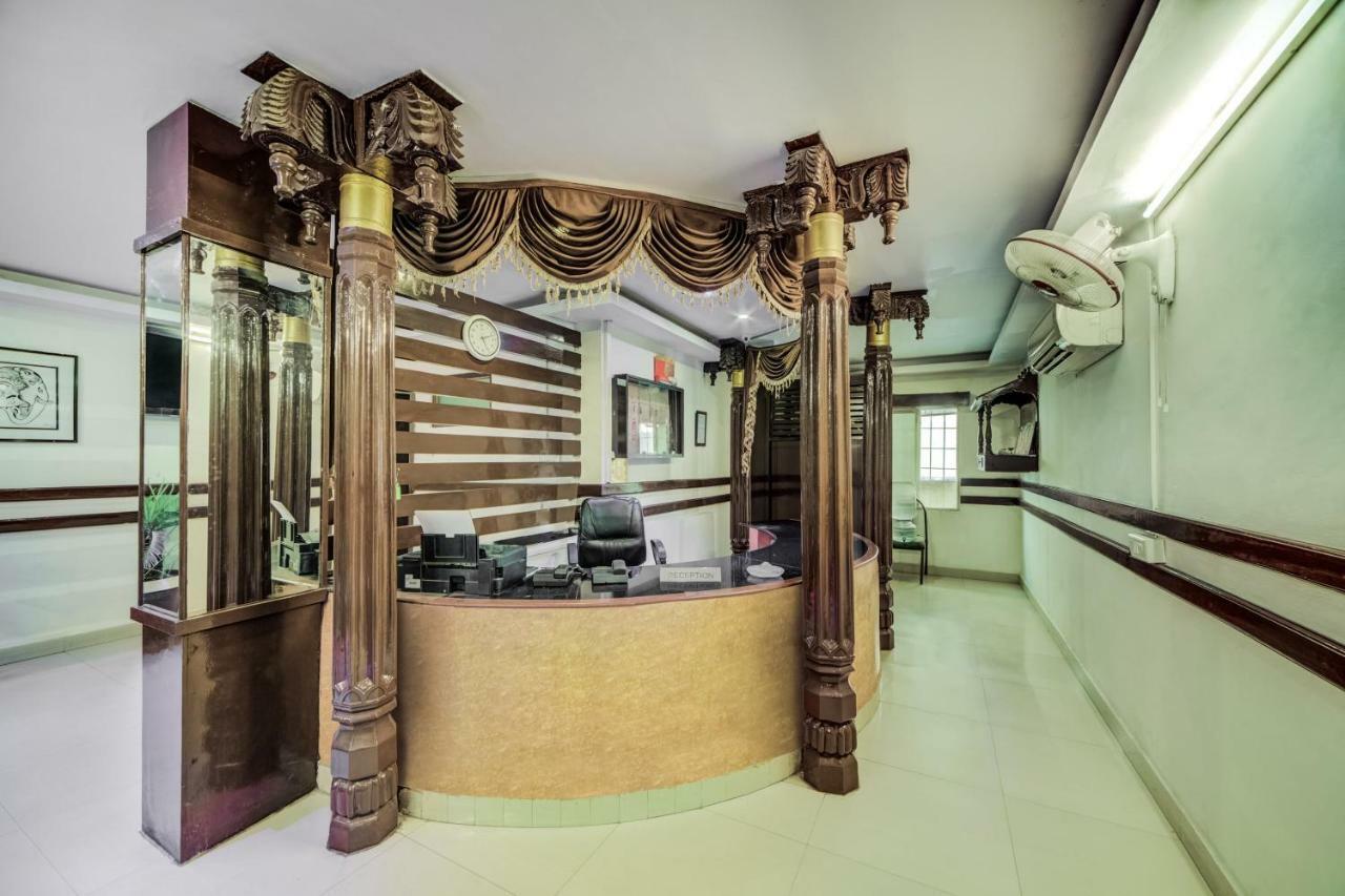 Oyo 33504 Hotel Ananda Inn Гайдарабад Екстер'єр фото